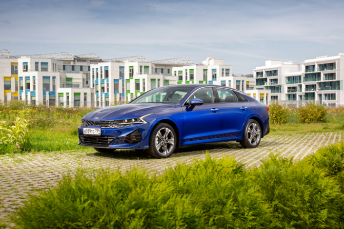 Тест-Драйв 7D: KIA K5