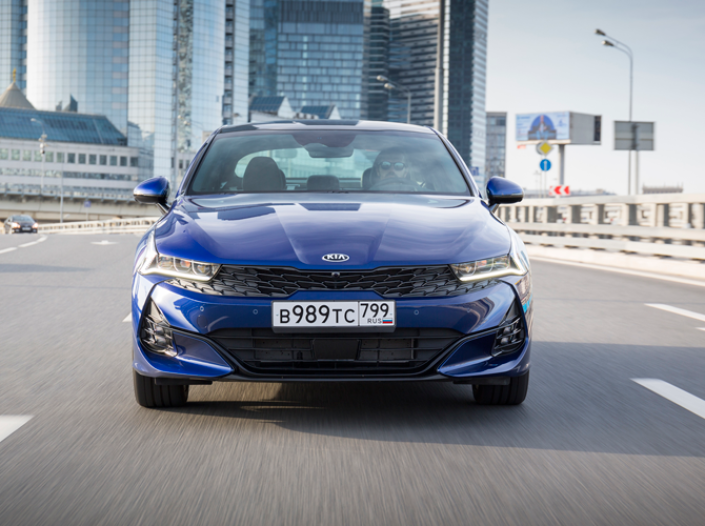 Тест-Драйв 7D: KIA K5