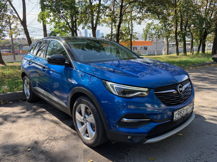 Сергей Целиков: Opel Grandland X – дорогое удовольствие