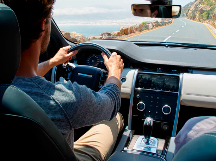 Сергей Целиков: Land Rover Discovery Sport - и что я в тебя такой влюбленный?