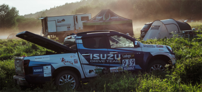 Сергей Целиков: пикап ISUZU D-Max - рычит как трактор, рвется в путь…