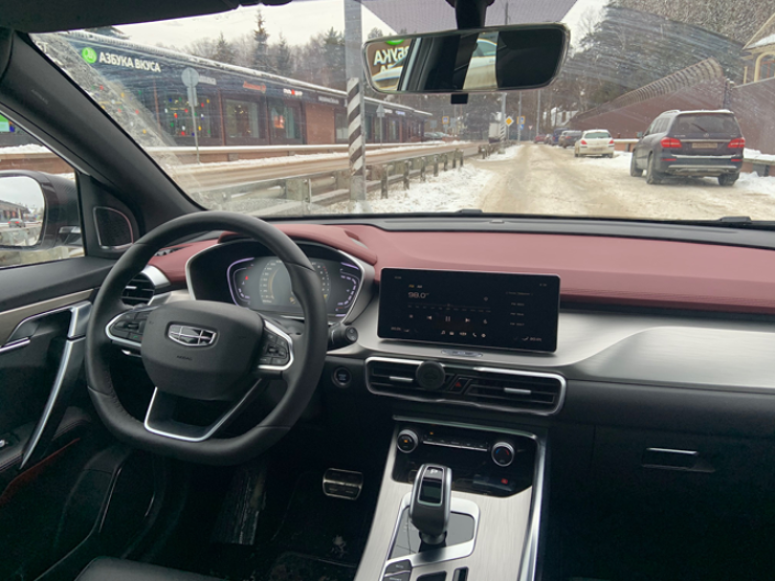 Сергей Целиков: Geely Coolray - китайская «зажигалка»