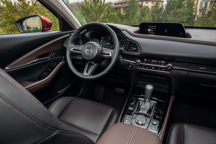Тест-Драйв 7D: Mazda CX-30