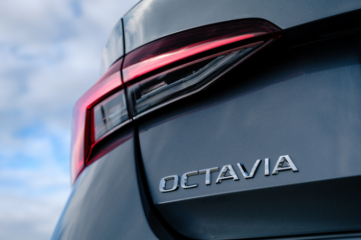 Тест-Драйв 7D: новая Skoda Octavia