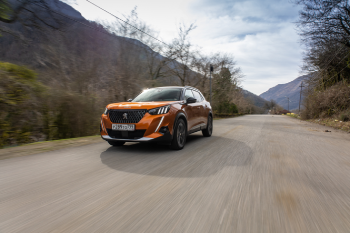 Тест-Драйв 7D: Peugeot 2008