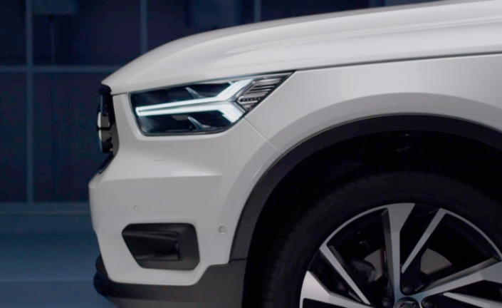 Сергей Целиков: Volvo XC40 - столичная штучка