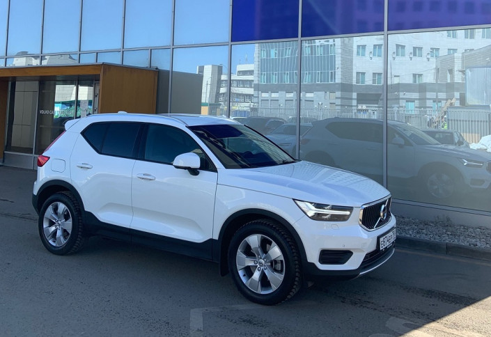 Сергей Целиков: Volvo XC40 - столичная штучка