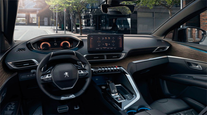 Сергей Целиков: Peugeot 5008 - редкий зверь на наших дорогах
