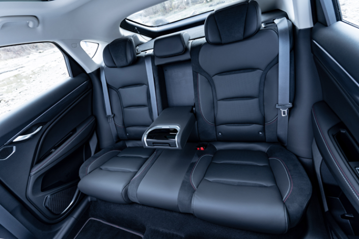Тест-Драйв 7D: Geely Tugella