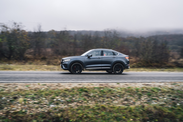 Тест-Драйв 7D: Geely Tugella