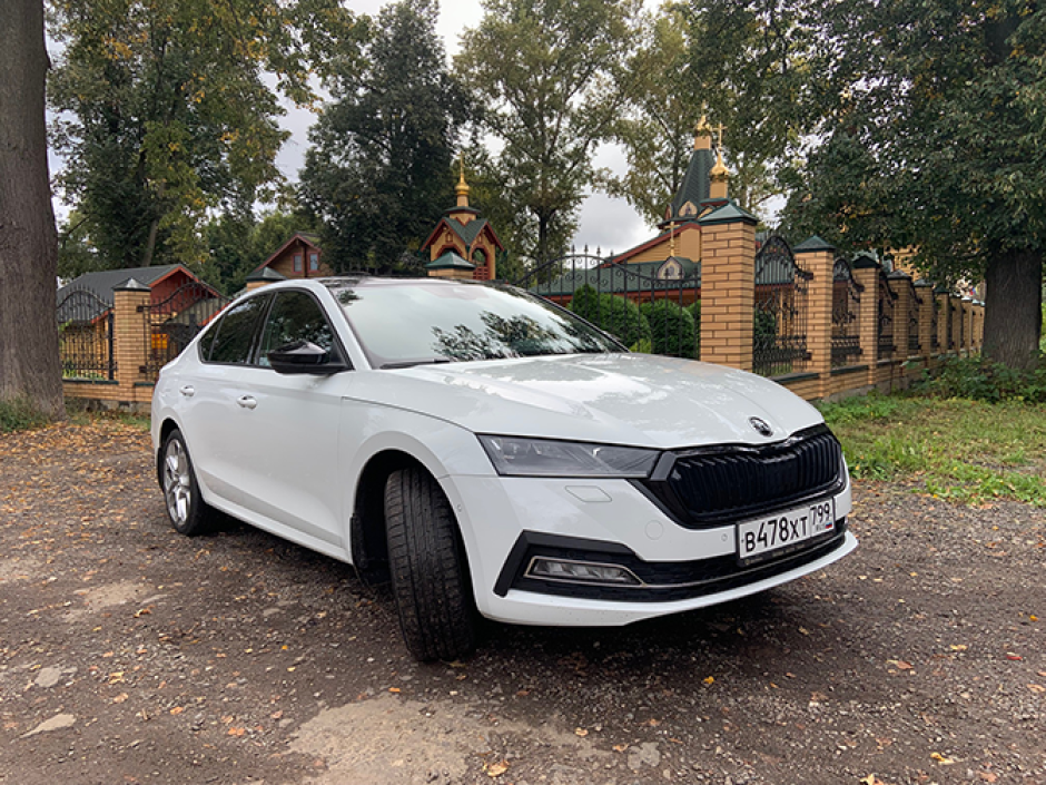 Сергей Целиков: выбираем между Skoda Octavia и Skoda Superb