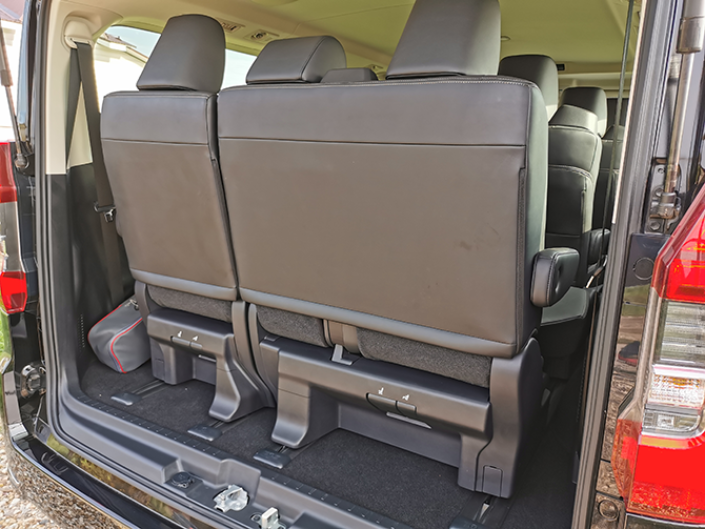 Игорь Моржаретто: Toyota Hiace VIP - без шуток про маршрутку