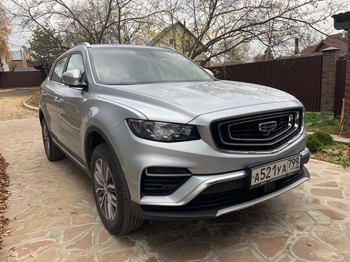 Сергей Целиков: Geely Atlas Pro - вам «шашечки» или «ехать»?