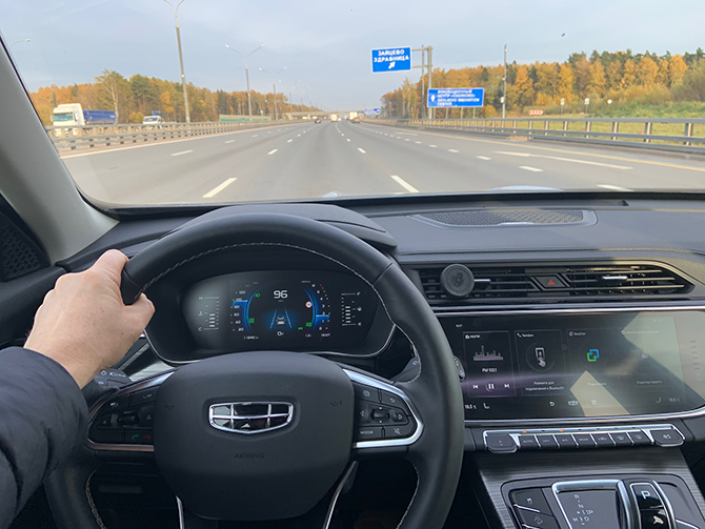 Сергей Целиков: Geely Atlas Pro - вам «шашечки» или «ехать»?