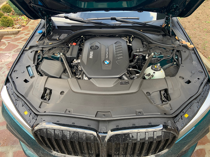 Сергей Целиков: BMW 740D – колыбель автомобильной эволюции