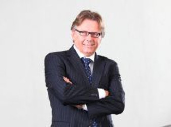 Гюнтер Берингер, глава «Bentley Russia» («Клаксон»)