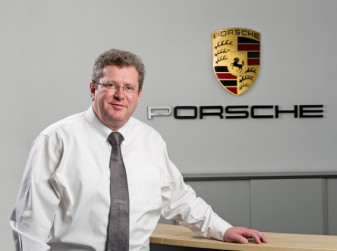 Томас Штэрцель, глава российского представительства Porsche («Континент Сибирь»)