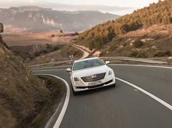 Игорь Моржаретто: CADILLAC CT6 - саблезубый тигр, летящий дракон