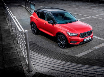 Тест-Драйв 7D: Volvo XC40
