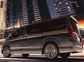 Игорь Моржаретто: Toyota Hiace VIP - без шуток про маршрутку