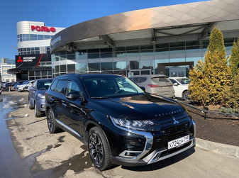 Сергей Целиков: какой Mitsubishi выбрать - Outlander или Eclipse Cross?