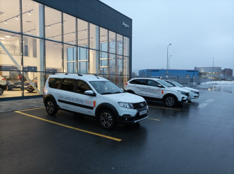 У дилеров заканчиваются LADA Largus и XRAY