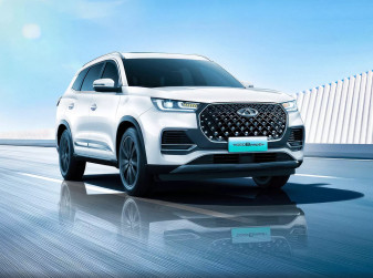Chery анонсировала продажи в России гибридного Tiggo 8 PRO