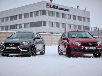 АВТОВАЗ показал новые LADA Vesta Sport и Granta Sport