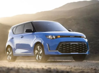 В России появился обновленный кроссовер Kia Soul за 2,3 млн рублей