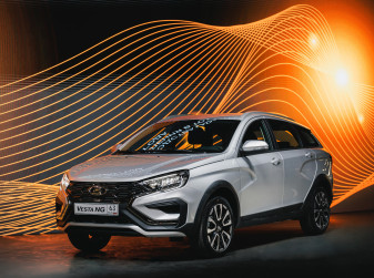 АВТОВАЗ назвал главных конкурентов LADA Vesta NG