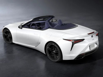 Lexus представил обновленный спорткар LC