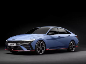 Hyundai показала «заряженный» седан Elantra N с новым дизайном