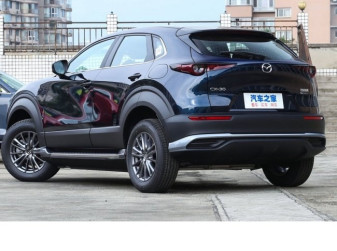 В России появился электрический кроссовер Mazda CX-30 за 3 млн рублей