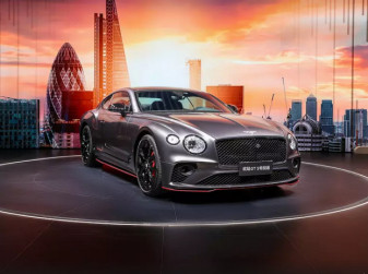 Bentley отметила юбилей Continental GT эксклюзивным спорткаром
