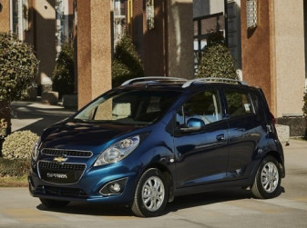 В Россию поступили последние хэтчбеки Chevrolet Spark за 1,21 млн рублей