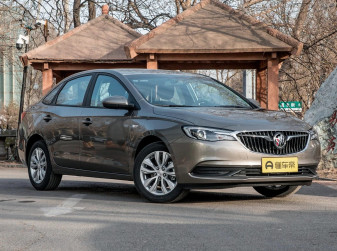 Седан Buick Excelle поступил в продажу за 2,36 млн рублей