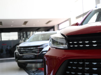 Какие автомобили из Китая появятся на российском рынке в сентябре 2023 года?