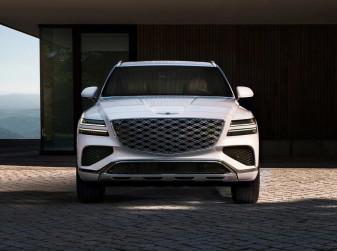 Genesis обновил кроссовер GV80 и представил новый GV80 Coupe