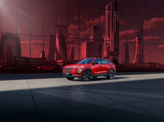 Кроссовер OMODA C5 получил специальную серию Trendy Red