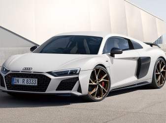 Audi выпустила прощальную серию купе R8
