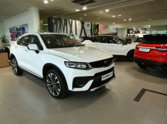 Автомобили Geely стали дороже на 10 – 20 тысяч рублей