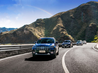 Кроссовер Chery Tiggo 8 подешевел на 240 тысяч рублей