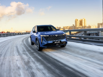 Geely объявила цены на кроссовер Atlas нового поколения