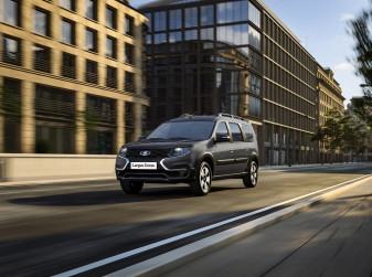 LADA Largus и XCITE X-Cross 7 вошли в перечень автомобилей для госслужащих