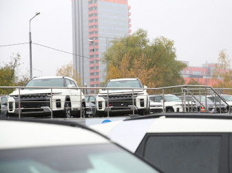 Импорт новых легковых автомобилей в Россию вырос на четверть
