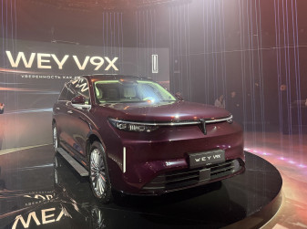 В России начались продажи нового гибридного кроссовера WEY V9X