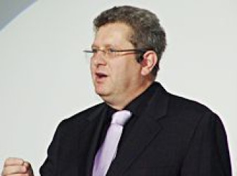 Томас Штэрцель, глава российского офиса Porsche (РБК daily)